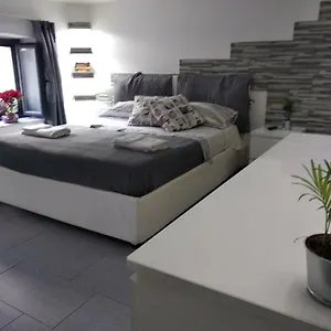 Appartamento Casa Di Carlo E Vale